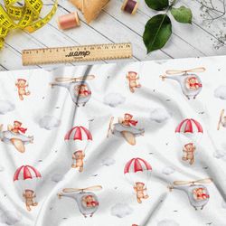 Ткань мембрана мишки на самолёте и парашюте