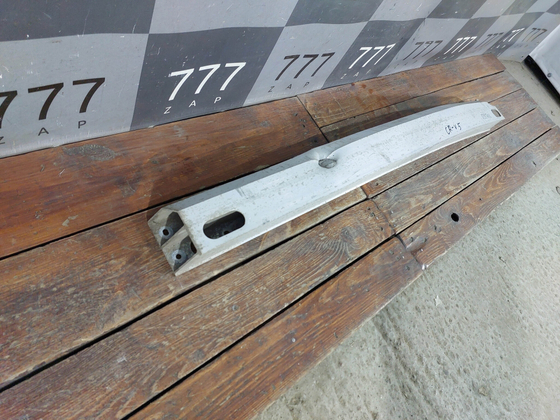 Усилитель заднего бампера Honda CR-V 5 (RW) 16-нв Б/У Оригинал 71530TLAA00