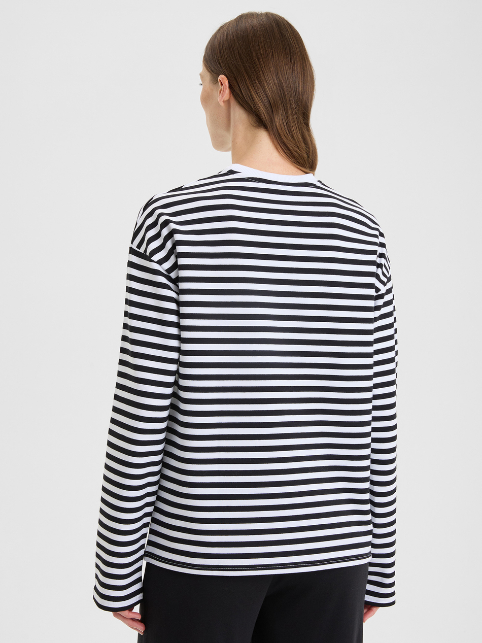 Матроска в стиле oversize
