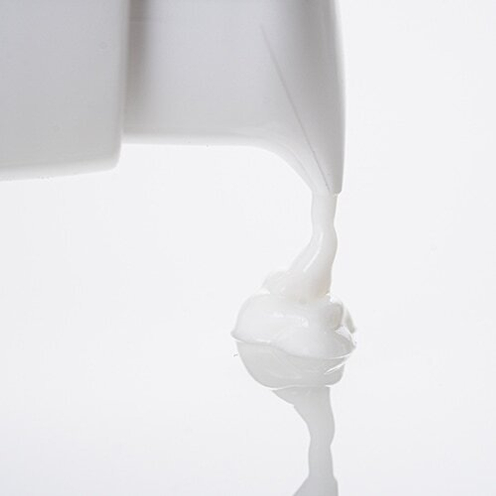 TEANA ЧАРУЮЩЕЕ СОВЕРШЕНСТВО Антивозрастной революционный сенсорный крем для регулярного ухода за кожей век, 30 мл