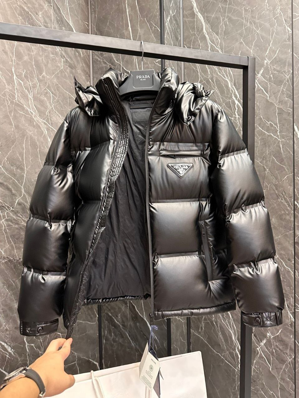 Пуховик Prada