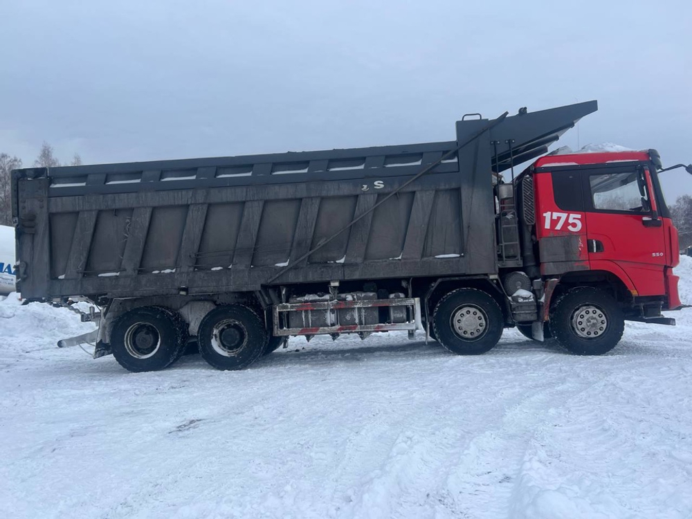 Shacman (Shaanxi) SX* 8x4 Самосвал SX331863366 (Дизельный, 12,5 л, 551 л.с., МТ)