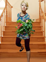 2318 Пижама женская (туника+капри) цветы на бирюзе (66)