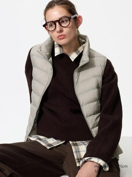 UNIQLO Жилет PUFFERTECH, серый