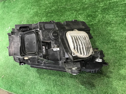Фара левая Mercedes GLC X253 (2015-2019) LED