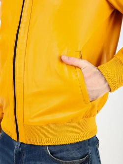 Куртка кожаная натуральная с капюшоном