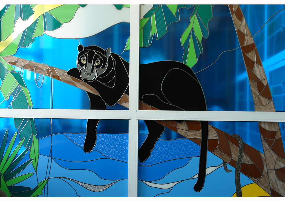 Витражи , UV фотопечать , объёмная UV фотопечать , ультратонкие ( 7 мм ) световые панели.