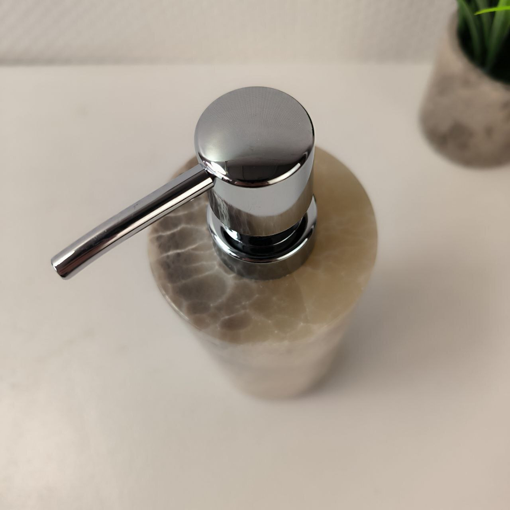 Дозатор для мыла из оникса Grey DO-63965  (68)