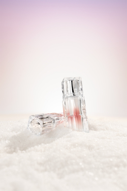 TIRTIR Waterism Glow Tint - Долговременный блеск для губ в маленькой упаковке оттенок 28 Wintery (White Snowy Collection), 1 g