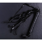 Игра для двоих "Ахи вздохи. Безумная страсть" 3 в 1 (64 карты, плетка, наручники)