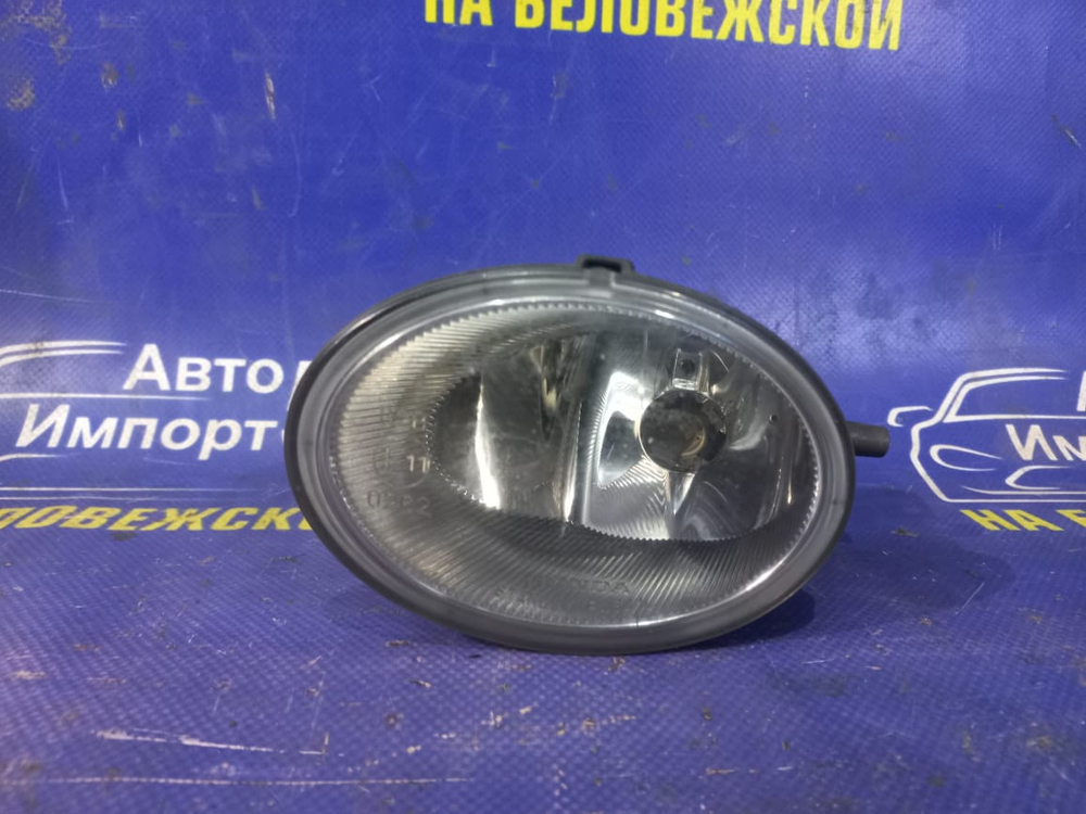 Туманка левая Honda LEGEND 2004-2008