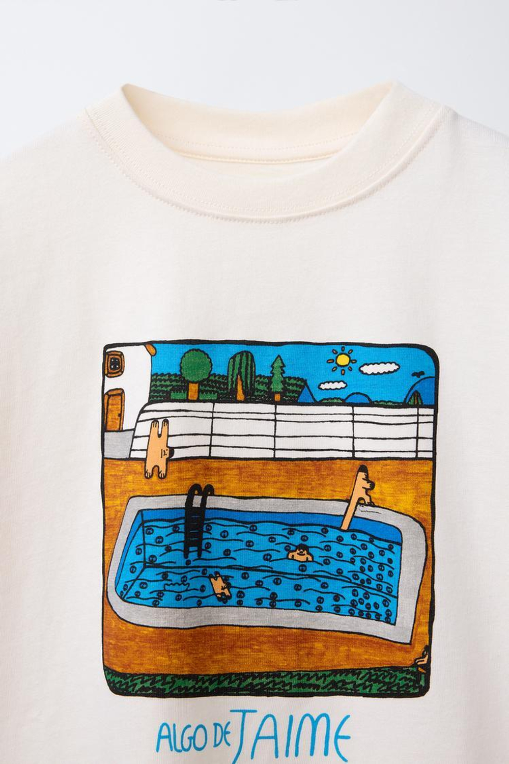 ZARA ФУТБОЛКА С ПРИНТОМ «БАССЕЙН» ALGO DE JAIME ©, КРЕМОВЫЙ