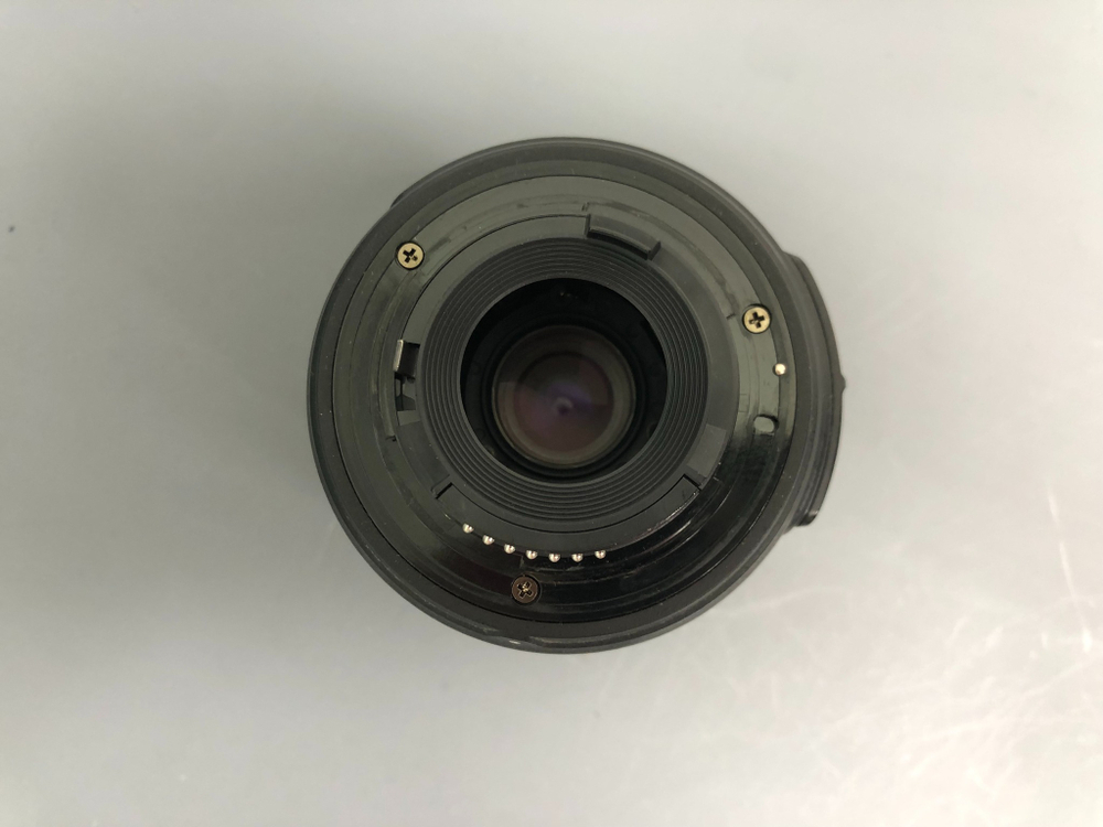 Nikon D5100 + 18-55mm 3.5-5.6G VR 14.005 кадров