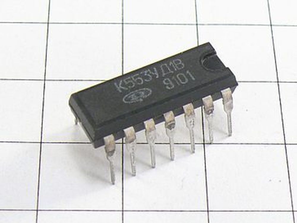 К553УД1В