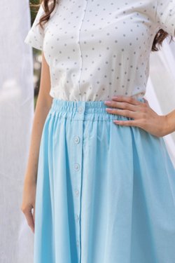 Юбка голубая изо льна