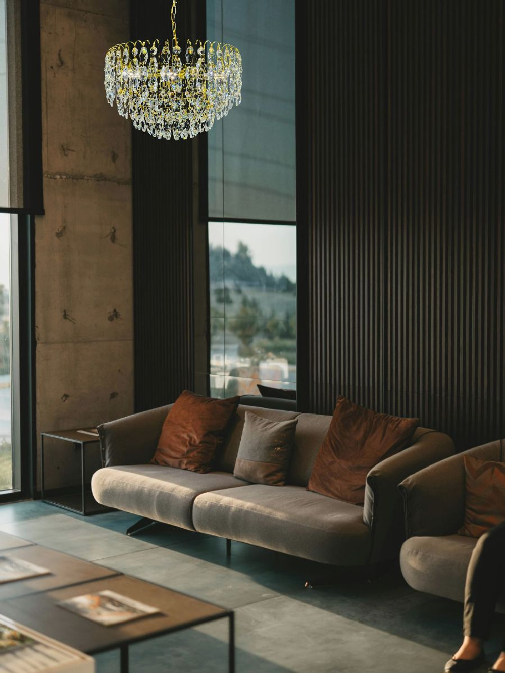 Люстра подвесная Lanbos QS.99886-600 J, 9 ламп E14, мощность 360Вт, золотая