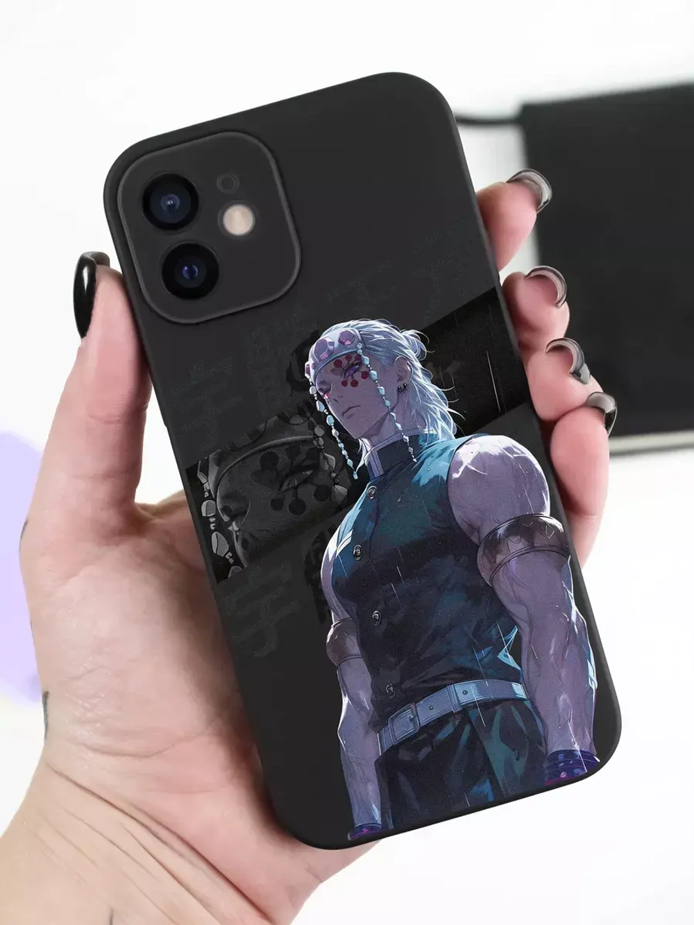 Чехол на iPhone 12 с принтом