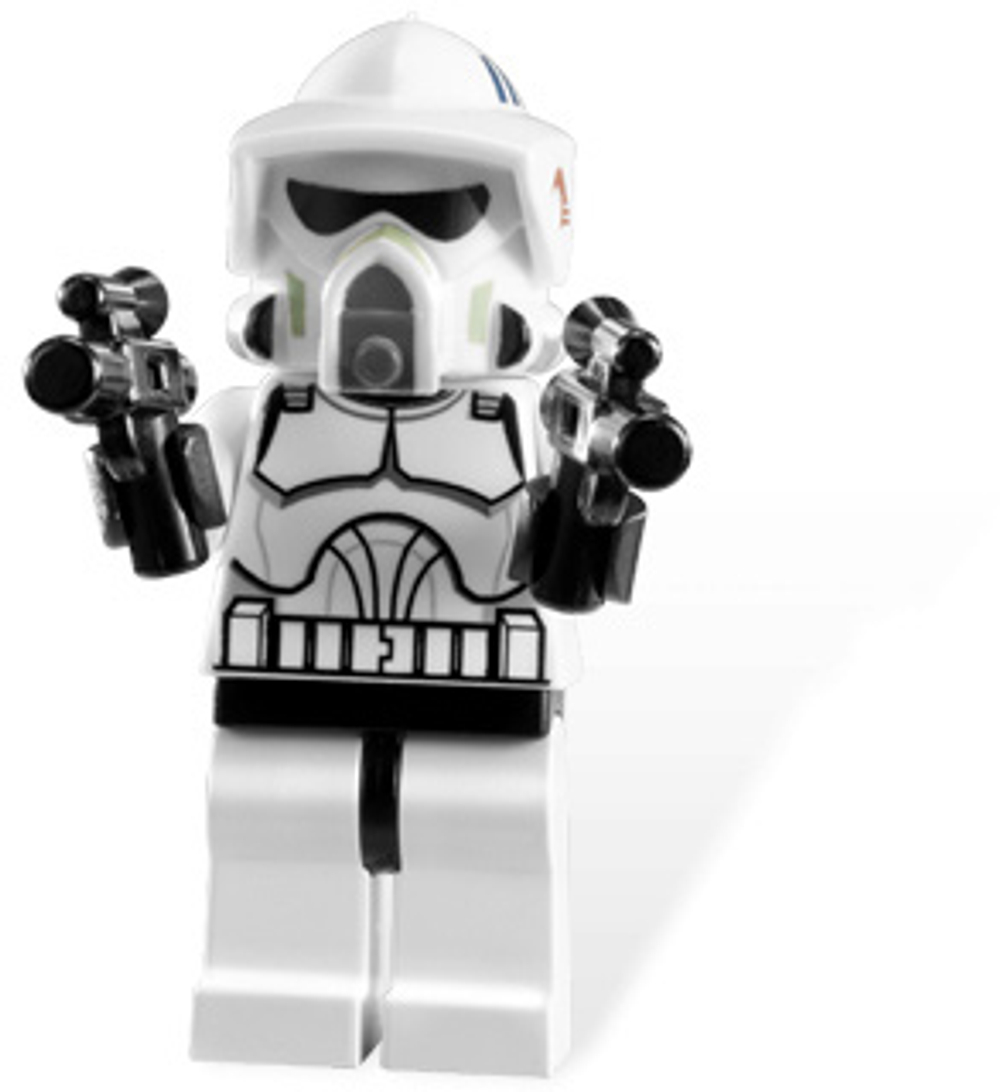 Конструктор LEGO  Star Wars 7913 Боевой набор солдат-клонов
