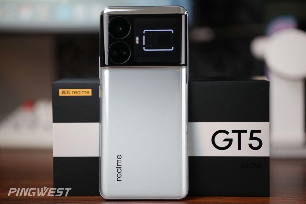 Realme GT 5 (2023)