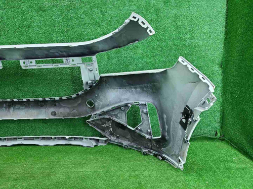 Бампер передний Voyah Free (2021-н.в.)