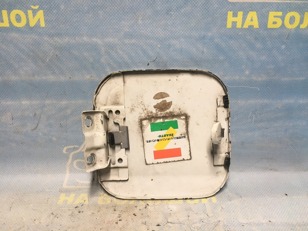 Лючок бензобака Honda PARTNER 1999