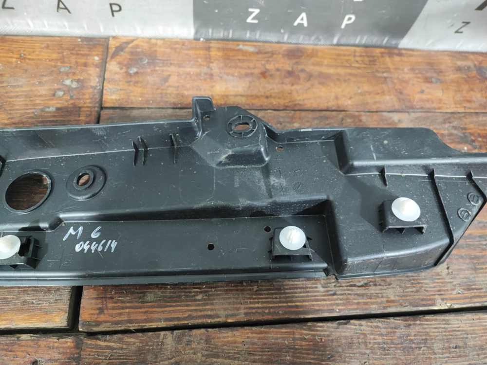 Пыльник крыла правого подкапотный Haval M6 2 21-нв Б/У Оригинал 8403520XKZ0YA