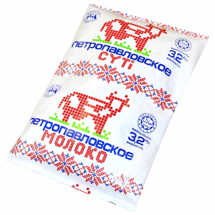 Молоко Петропавловское 3,2% 0,9 л