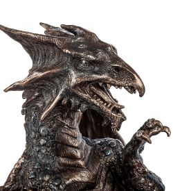 Veronese WS-657 Статуэтка «Зигфрид, побеждающий Дракона»