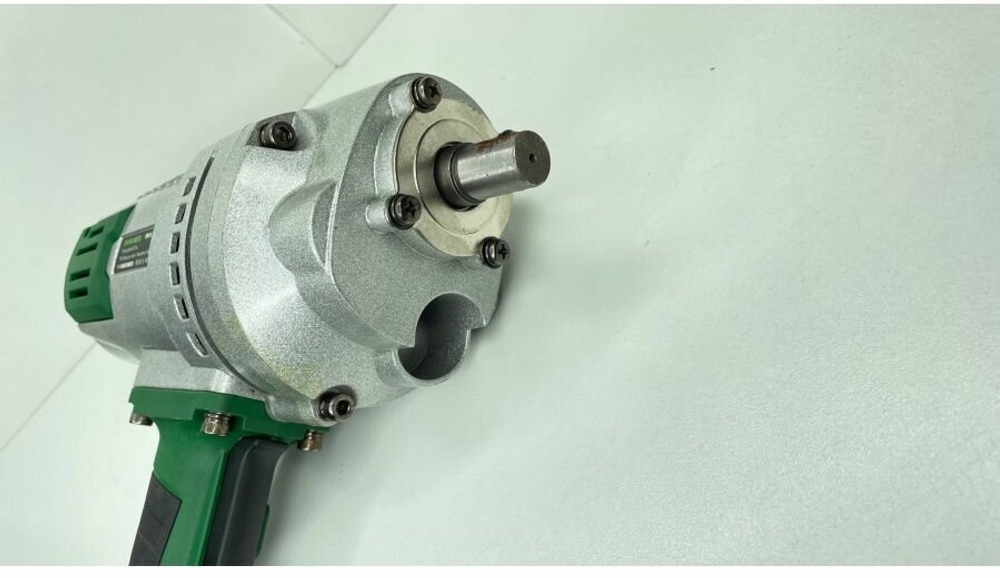 Строительный миксер FAVOURITE EM 16/1300, 1300 Вт зеленый/серый