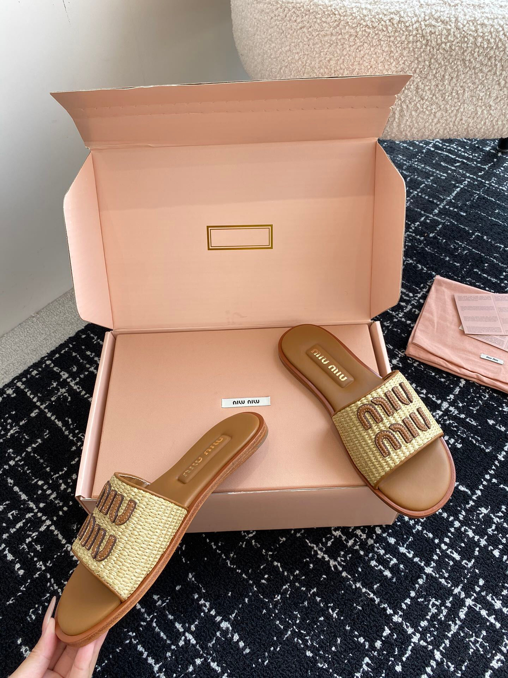 Miu Miu Slide (2 colors)