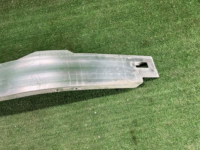 Усилитель передний BMW 3er F30 F31 (2011-2020)