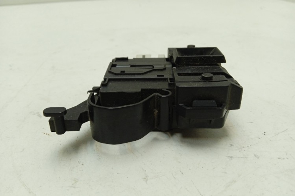 WMSG622 кт135 Блокировка люка для стиральной машины Hotpoint-Ariston WMSG622 б/у