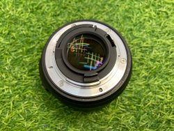 Nikon 35mm 1.8G AF-S DX Nikkor
