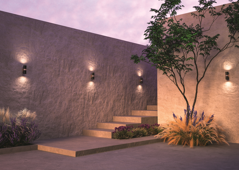 Уличный настенный светильник Outdoor O582WL-02B