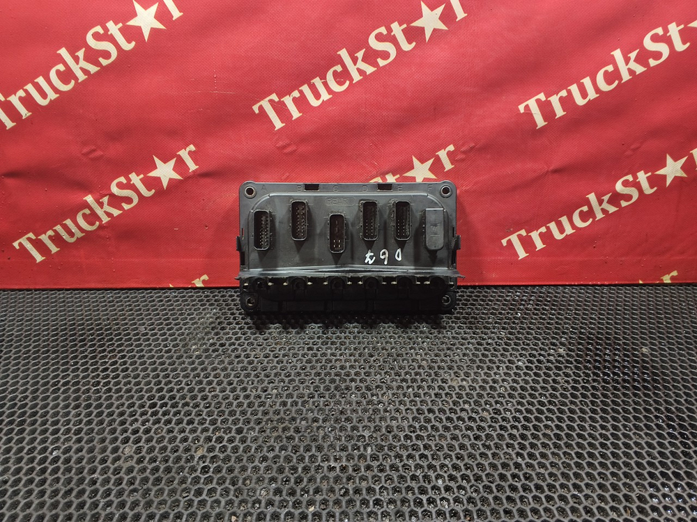 Блок управления шасси задний 2020г.