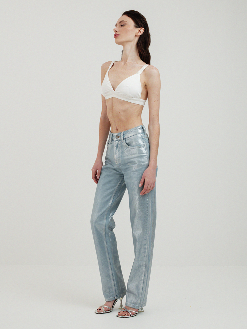 джинсы голубые