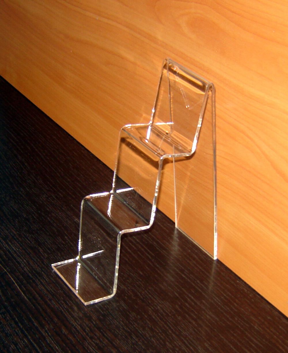 Подставка для кошелька 3-х ярусная из оргстекла
