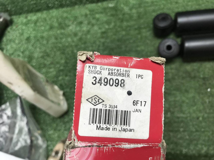 Амортизатор задний Hyundai Solaris 1 (10-17) KYB