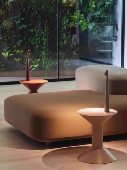 Table design lamp Africa by Vibia