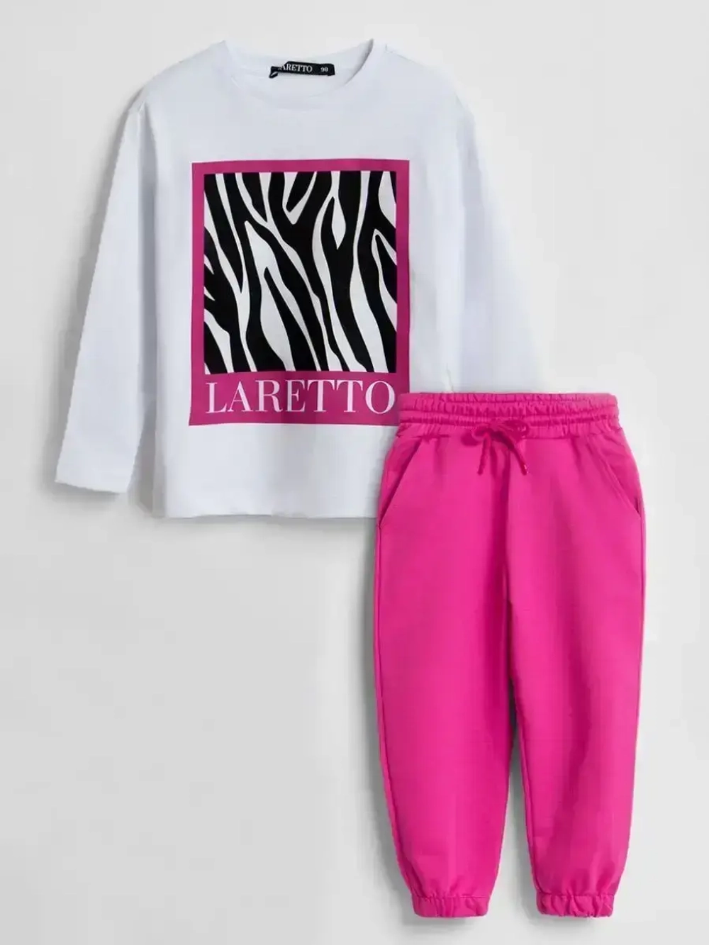 Белый костюм для девочки