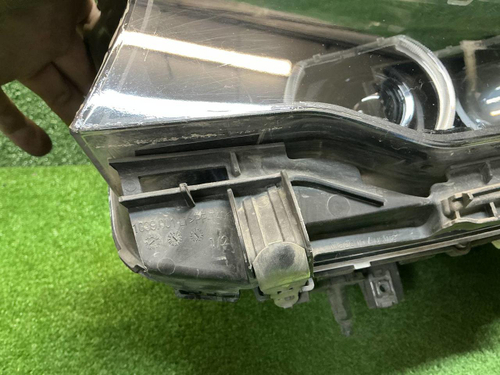 Фара левая BMW 5er G30 (2017-2020) LED