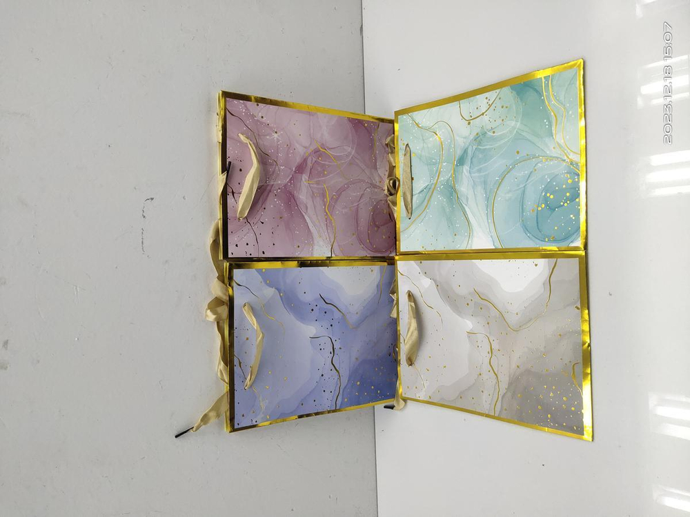 Пакет подарочный "Мрамор" 18*23см*8,5см, ручки-лента, глянцевая ламинация, 4 вида микс