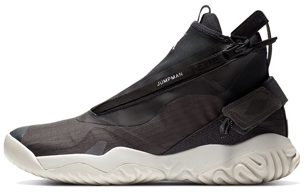Кроссовки Jordan Proto React