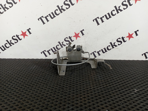 Замок капота левый 2023г.