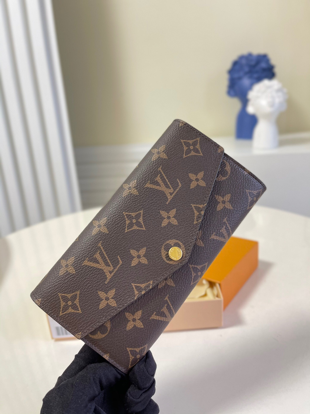 Louis Vuitton Sarah Wallet
