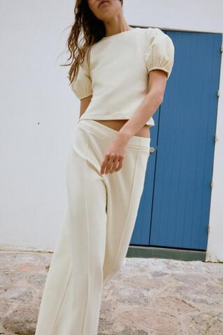 ZARA ТОП С ОБЪЕМНЫМИ РУКАВАМИ, ЭКРЮ