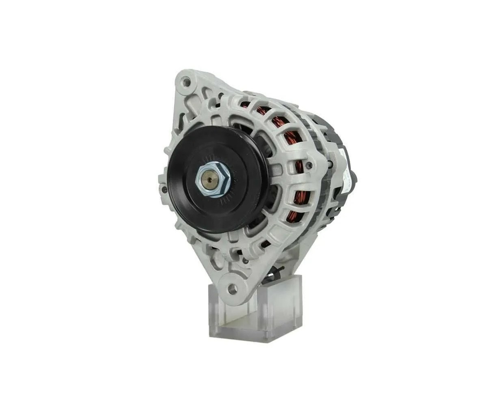 Генератор 6678205 Bobcat S130-175 / Kubota V2203