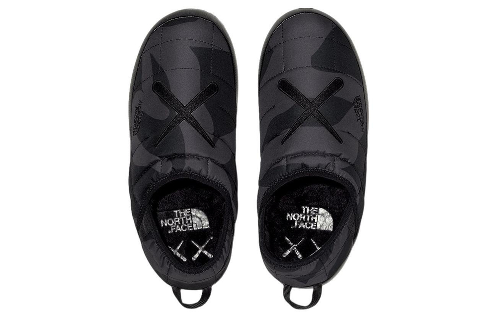 KAWS x North THE NORTH FACE fabric non-slip, wear-resistant, waterproof, lightweight, low-cut outdoor sports shoes black