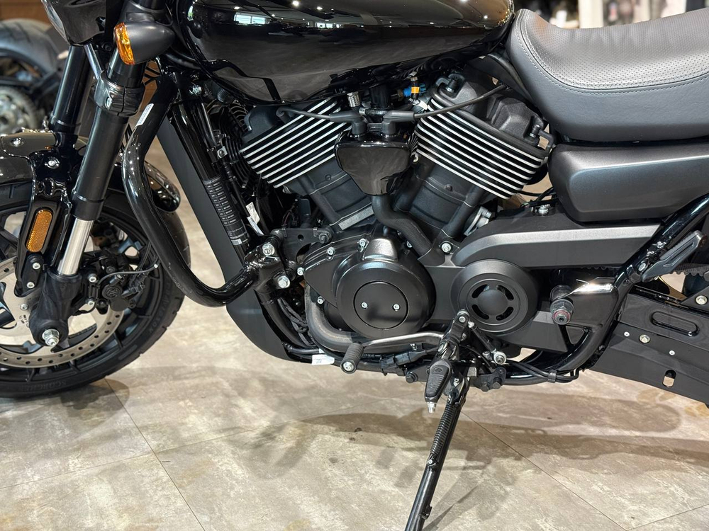 Harley-Davidson Street Rod, 2020 Black