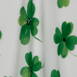 Тонкое шёлковое полотно (98 г/м2) в четырёхлистный клевер